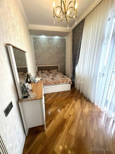 3-комн. новостройка - м. 28 мая - 100 м² (5)