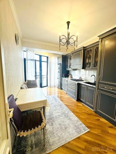 3-комн. новостройка - м. 28 мая - 100 м² (11)