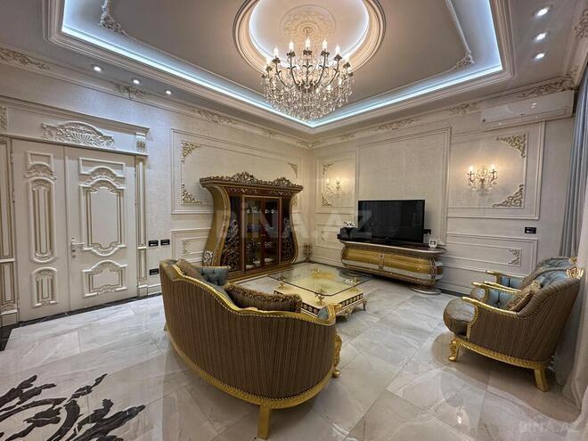 Satılır 3 otaqlı köhnə tikili 215 m², Sahil m., photo 1 from 25