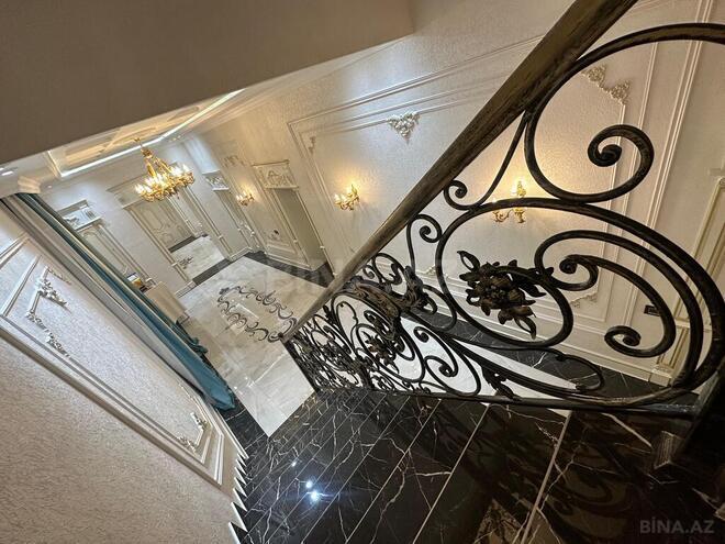 Satılır 3 otaqlı köhnə tikili 215 m², Sahil m., photo 18 from 25