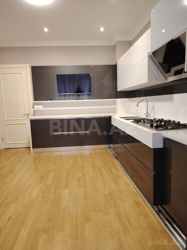 3 otaqlı yeni tikili - Xətai r. - 157 m² (14)