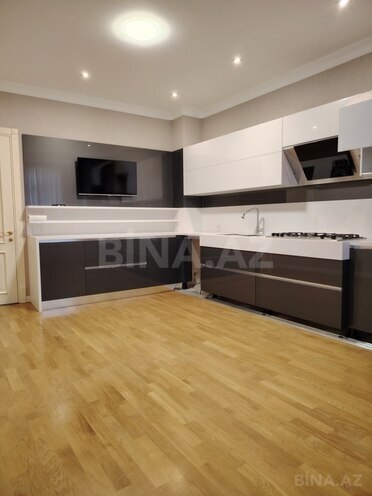 3 otaqlı yeni tikili - Xətai r. - 157 m² (12)