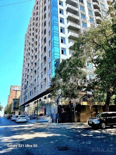 3 otaqlı yeni tikili - 28 May m. - 105 m² (1)