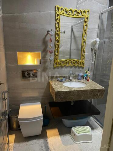4 otaqlı yeni tikili - Şah İsmayıl Xətai m. - 196 m² (15)