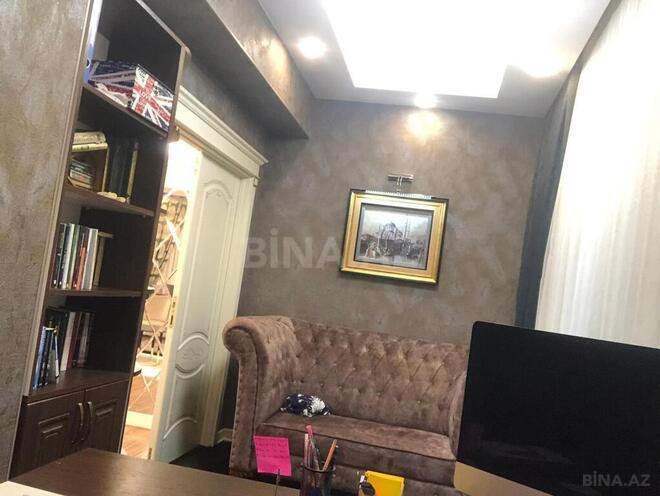4 otaqlı yeni tikili - Şah İsmayıl Xətai m. - 196 m² (24)