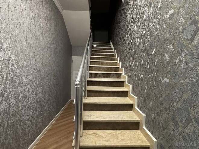 4 otaqlı həyət evi/bağ evi - Şüvəlan q. - 360 m² (9)