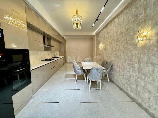 İcarəyə verilir 4 otaqlı yeni tikili 250 m², Sahil m., photo 18 from 32