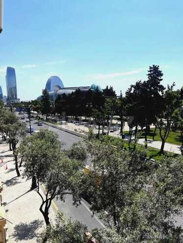 Продаётся 4-комн. вторичка 150 м², м. Сахил, photo 3 from 11