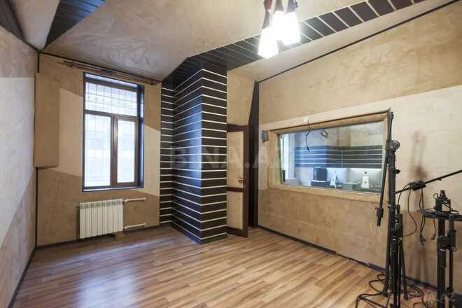 Объект - м. Элмляр Академиясы - 167 м² (9)