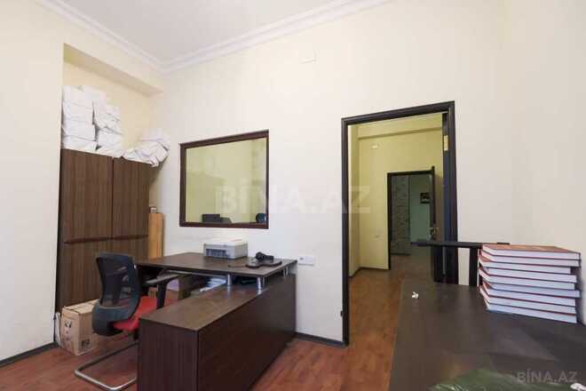 Объект - м. Элмляр Академиясы - 167 м² (6)
