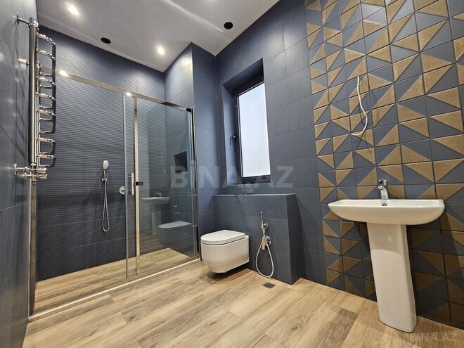 6-комн. дом/дача - пос. Бадамдар - 550 м² (24)
