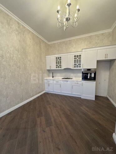 4 otaqlı həyət evi/bağ evi - Şüvəlan q. - 180 m² (11)