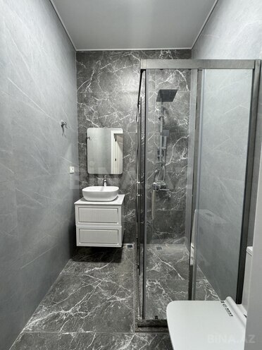 4 otaqlı həyət evi/bağ evi - Şüvəlan q. - 180 m² (16)