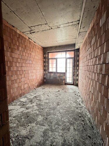 Продаётся 3-комн. новостройка 163 м², м. Элмляр Академиясы, photo 4 from 8