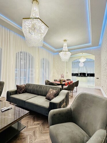 5 otaqlı həyət evi/bağ evi - Mərdəkan q. - 280 m² (8)