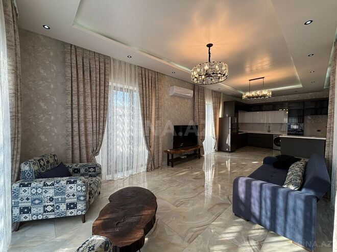 4 otaqlı həyət evi/bağ evi - Şüvəlan q. - 150 m² (18)