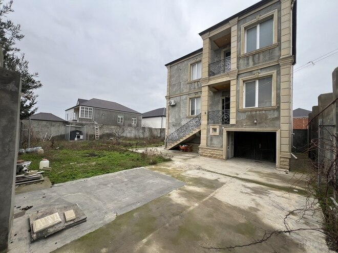 3 otaqlı həyət evi/bağ evi - Binə q. - 182 m² (1)