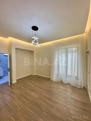 5 otaqlı həyət evi/bağ evi - Şüvəlan q. - 200 m² (5)
