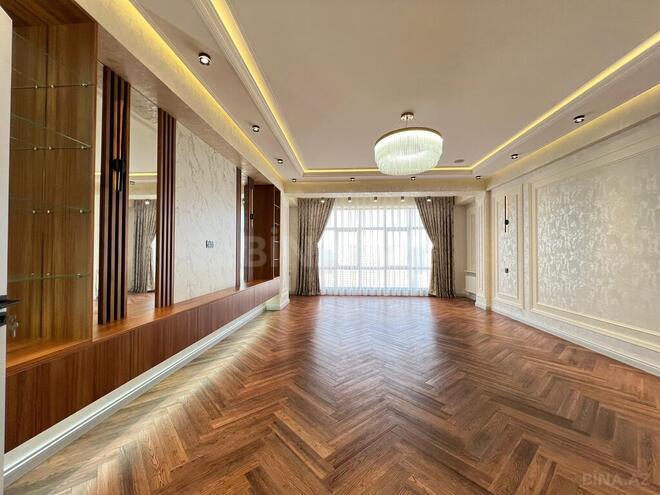 3-комн. новостройка - м. 20 января - 125 м² (2)
