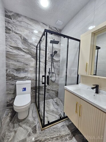 4 otaqlı həyət evi/bağ evi - Şüvəlan q. - 140 m² (16)