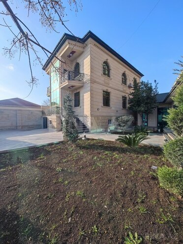 6-комн. дом/дача - пос. Карачухур - 450 м² (2)