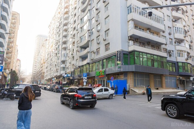 Obyekt - Nizami m. - 1200 m² (21)