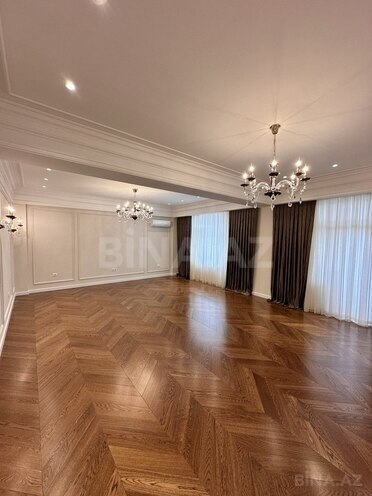 4 otaqlı yeni tikili - 28 May m. - 215 m² (1)