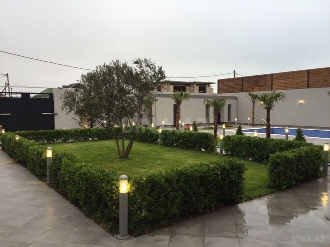 6 otaqlı həyət evi/bağ evi - Şüvəlan q. - 400 m² (6)