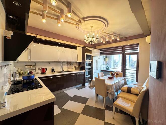 3-комн. новостройка - м. 28 мая - 134 м² (10)