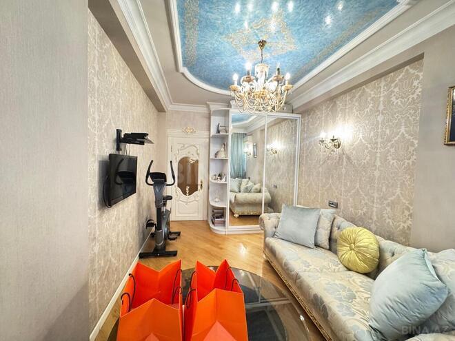 3-комн. новостройка - м. 28 мая - 134 м² (7)