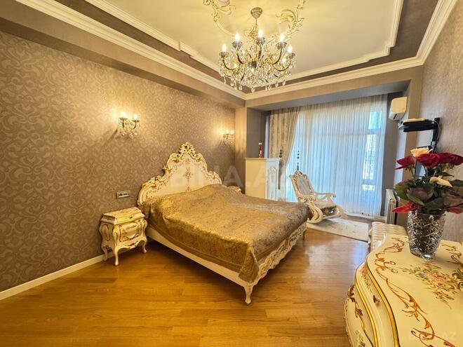 3-комн. новостройка - м. 28 мая - 134 м² (4)