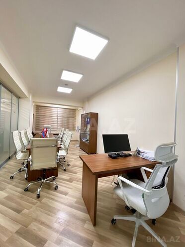 12-комн. офис - м. Элмляр Академиясы - 400 м² (7)