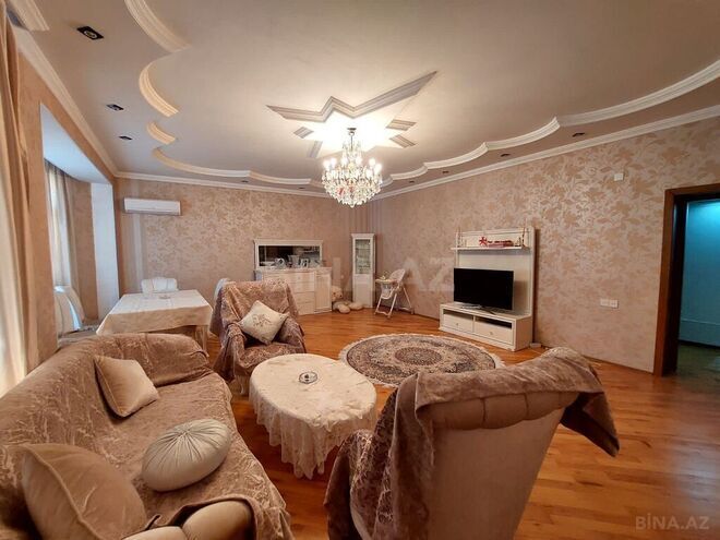 Satılır 20 otaqlı həyət evi/bağ evi 1 600 m², Badamdar q., photo 5 from 24