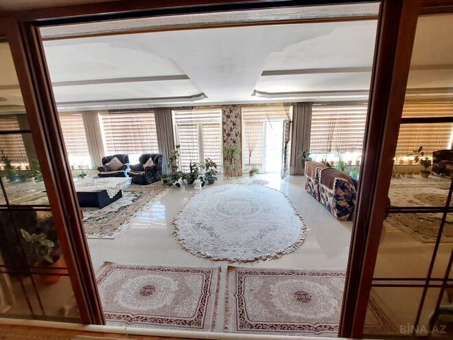 Satılır 20 otaqlı həyət evi/bağ evi 1 600 m², Badamdar q., photo 16 from 24