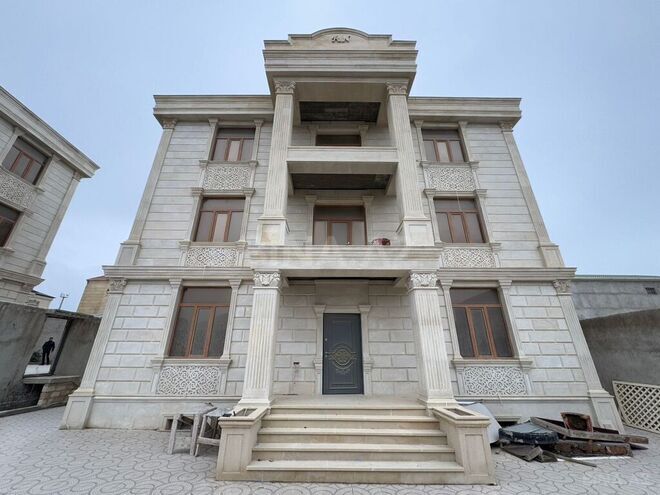 Продаётся 8-комн. дом/дача 700 м², пос. Бадамдар, photo 1 from 27