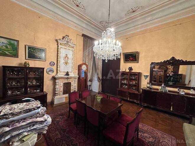 Satılır 7 otaqlı köhnə tikili 280 m², Sahil m., photo 6 from 31