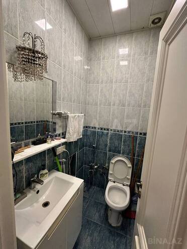 Satılır 7 otaqlı köhnə tikili 280 m², Sahil m., photo 18 from 31