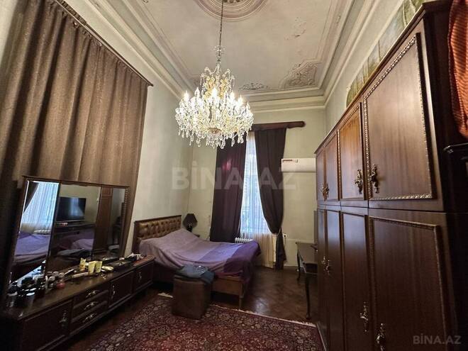 Satılır 7 otaqlı köhnə tikili 280 m², Sahil m., photo 22 from 31