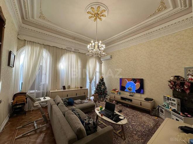 Satılır 7 otaqlı köhnə tikili 280 m², Sahil m., photo 24 from 31