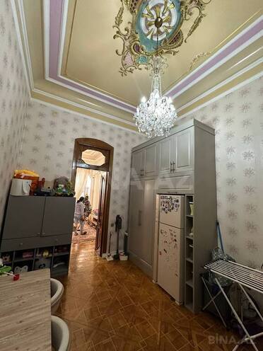 Satılır 7 otaqlı köhnə tikili 280 m², Sahil m., photo 27 from 31