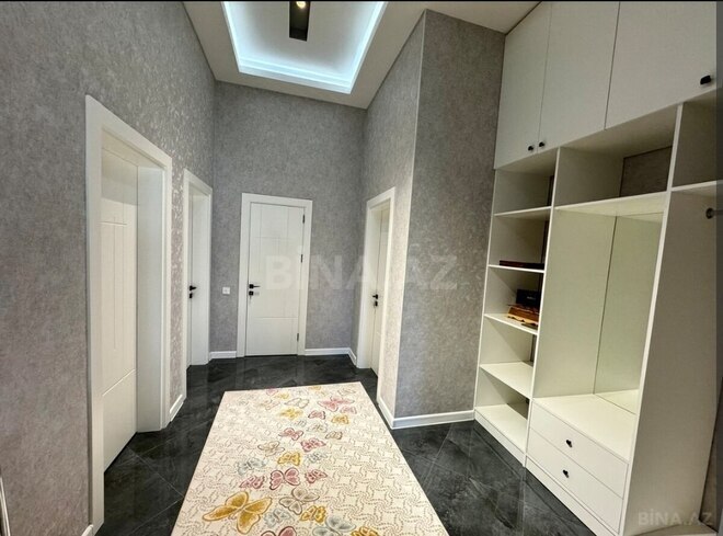 4 otaqlı həyət evi/bağ evi - Şüvəlan q. - 368 m² (16)