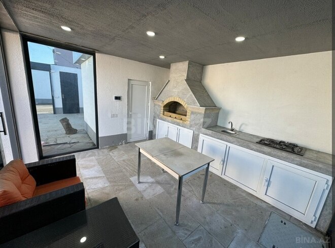 4 otaqlı həyət evi/bağ evi - Şüvəlan q. - 368 m² (20)