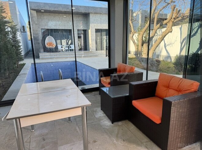 4 otaqlı həyət evi/bağ evi - Şüvəlan q. - 368 m² (22)
