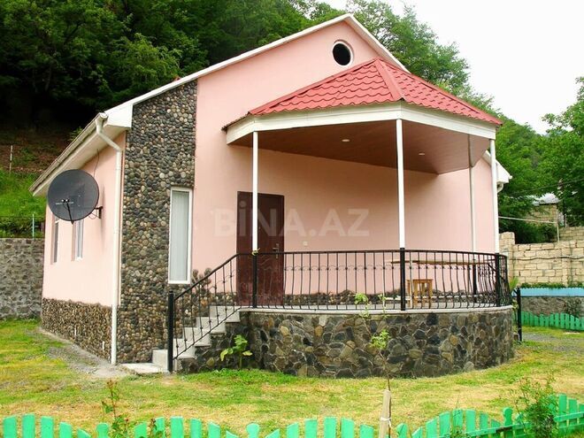3 otaqlı həyət evi/bağ evi - Qax - 72 m² (4)
