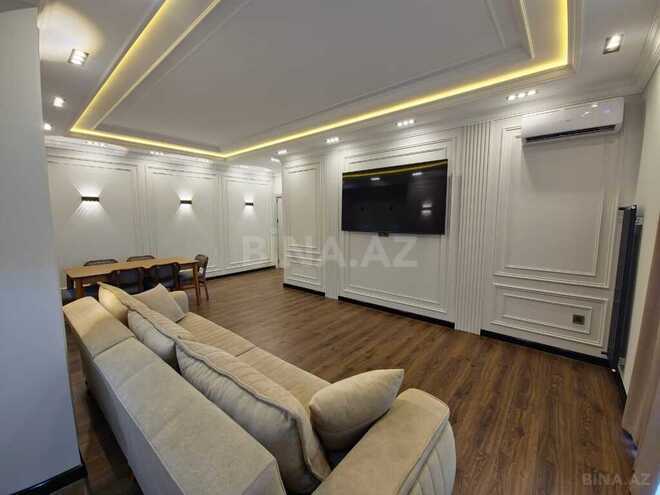 3-комн. новостройка - м. 8 ноября - 148 м² (1)