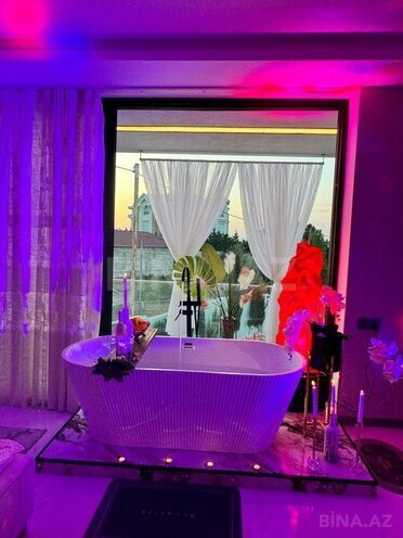 4 otaqlı həyət evi/bağ evi - Novxanı q. - 400 m² (8)