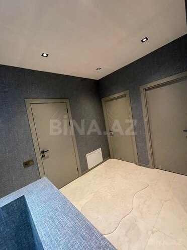 4 otaqlı həyət evi/bağ evi - Novxanı q. - 400 m² (19)
