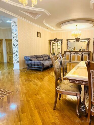 Продаётся 6-комн. дом/дача 460 м², photo 14 from 32