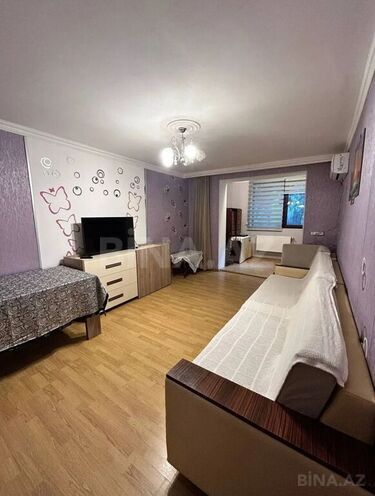 3 otaqlı köhnə tikili - Elmlər Akademiyası m. - 68 m² (1)
