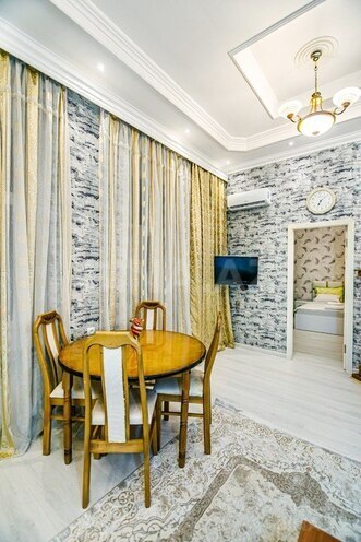 2 otaqlı köhnə tikili - İçəri Şəhər m. - 60 m² (8)
